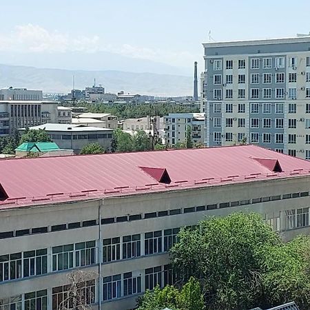 White Apartment With Panoramic View In The Center Bishkek Exterior foto